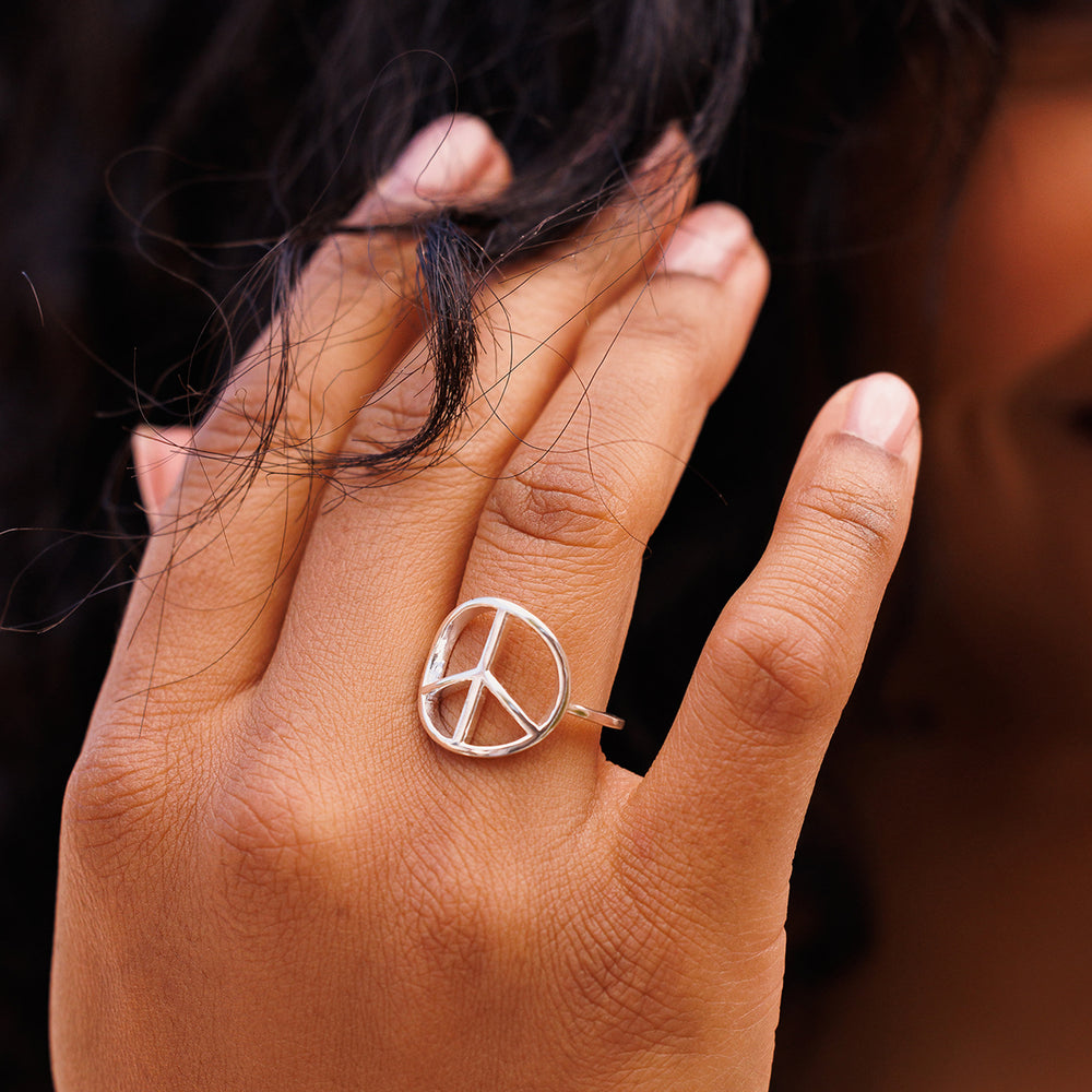 Peace Sign Ring – Jennifer Cervelli Jewelry