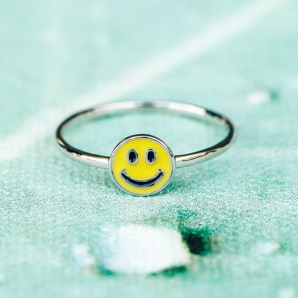 Happy Face Ring 4